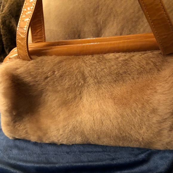 KOOBA Animal FUR SATCHEL BAG, camel w/ caramel - Picture 2 of 8